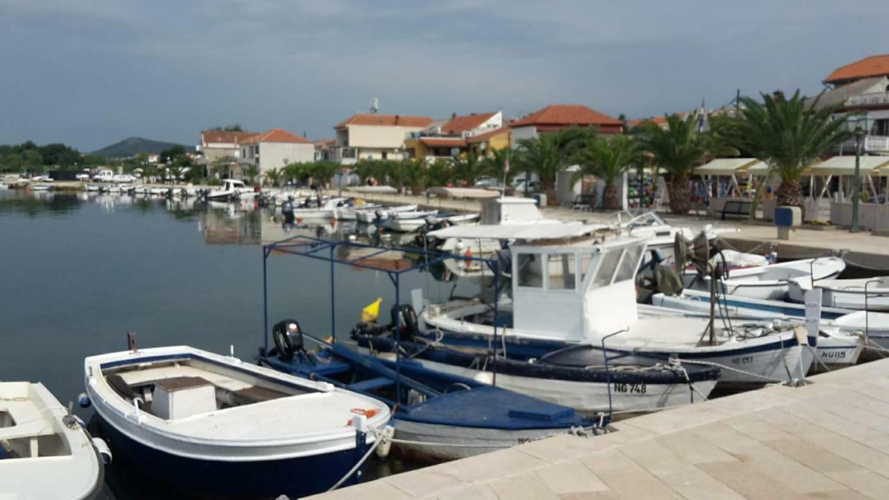 Luxury Apartment By The Sea With Private Whirlpool And Terrace 50M2 Posedarje Extérieur photo