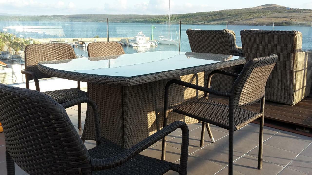 Luxury Apartment By The Sea With Private Whirlpool And Terrace 50M2 Posedarje Extérieur photo